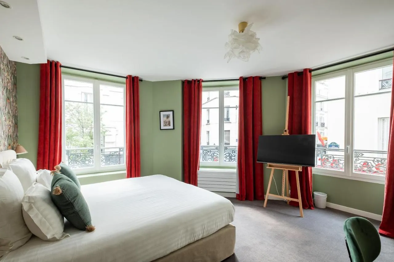 Des Batignolles Hotel 3*