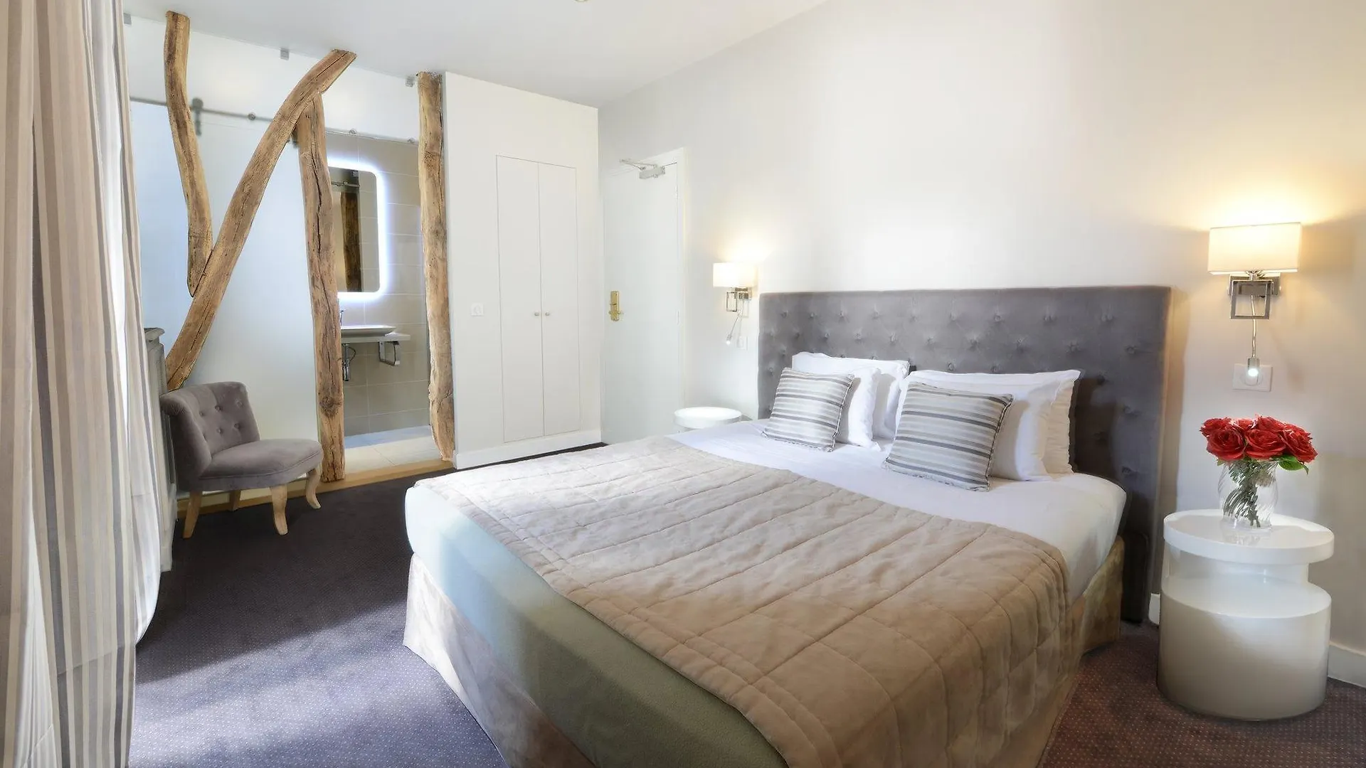 Hotel Des Batignolles 3*