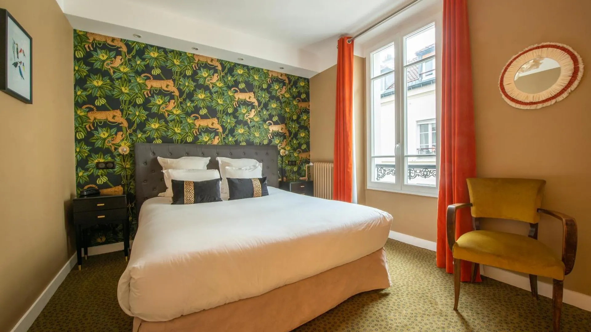 Des Batignolles Otel